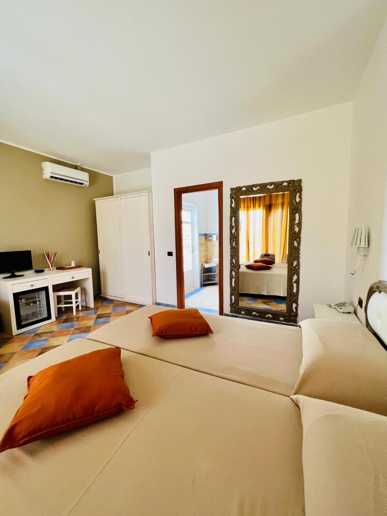 Cupola Bianca Resort LMP Zewnętrze zdjęcie
