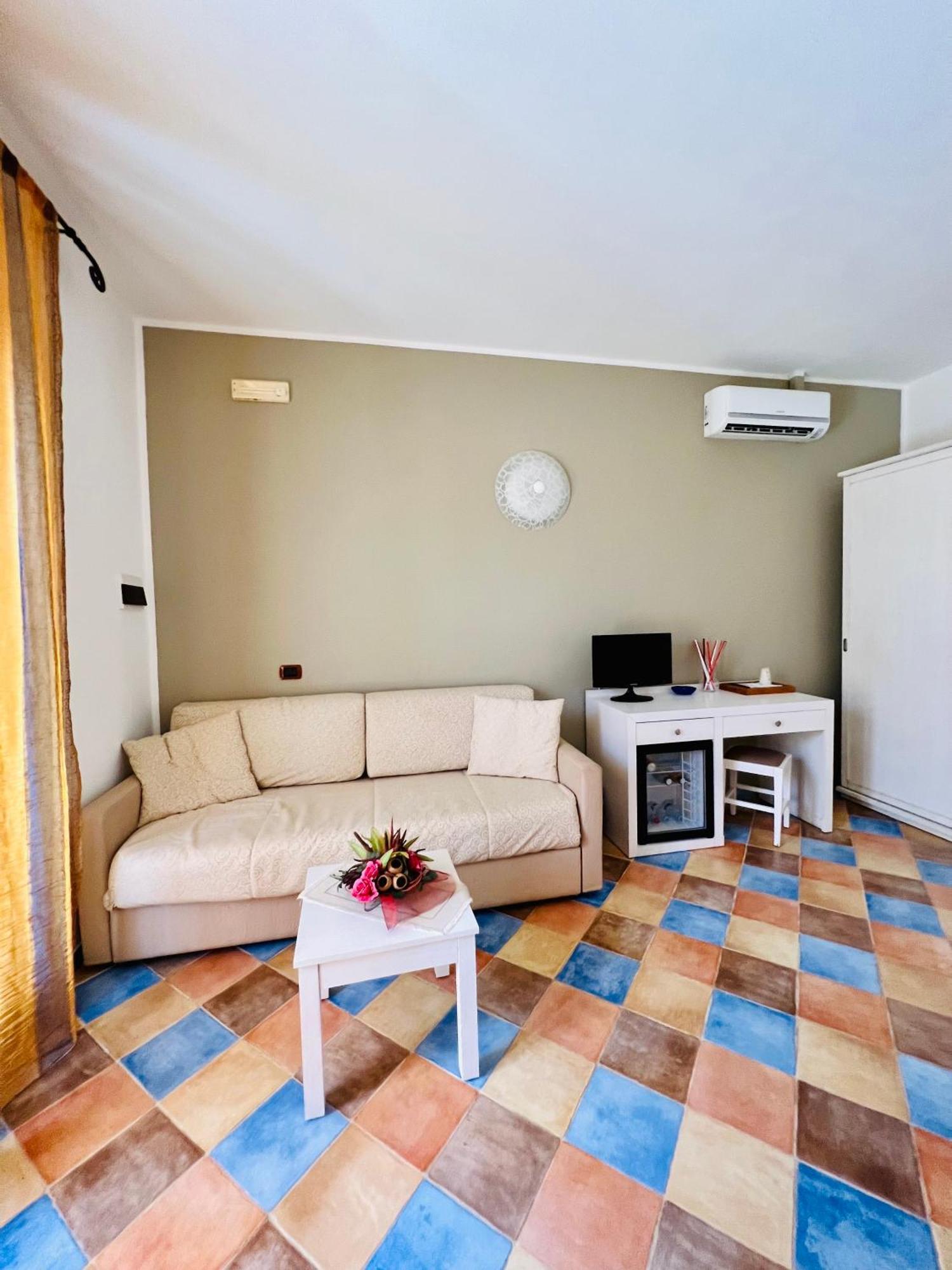 Cupola Bianca Resort LMP Zewnętrze zdjęcie